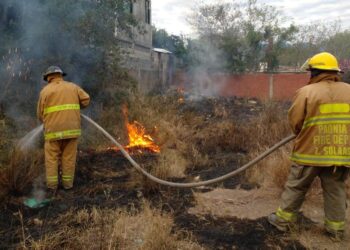 Llama PC Victoria a no quemar basura ni pastizales