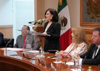 Liliana Arjona Barocio protesta como alcaldesa de Nuevo Laredo