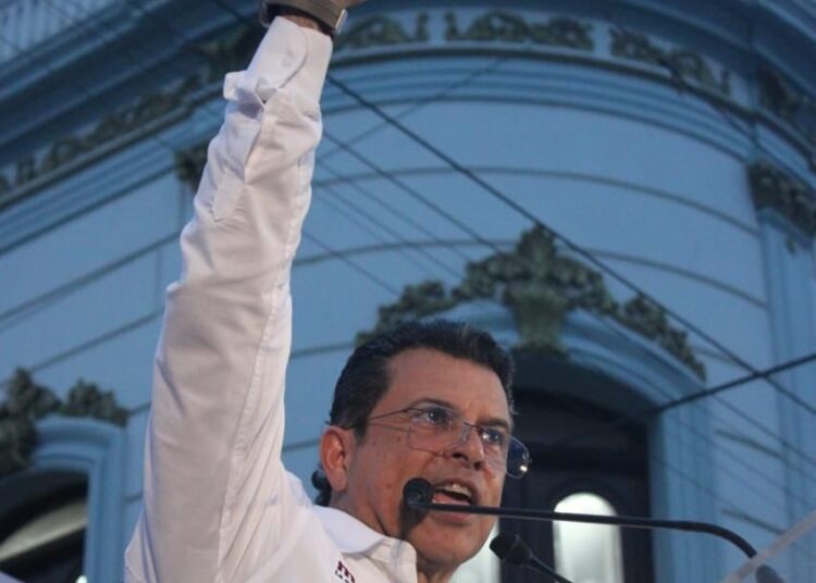 Impresionante arranque de campaña de Lalo Gattás