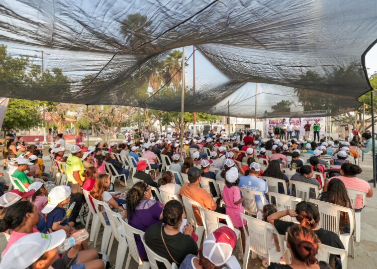 Vecinos de Valle Alto respaldan candidatura de Carlos Peña