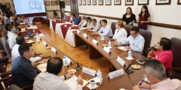 Gobierno de Victoría y SST ponen cerco al dengue
