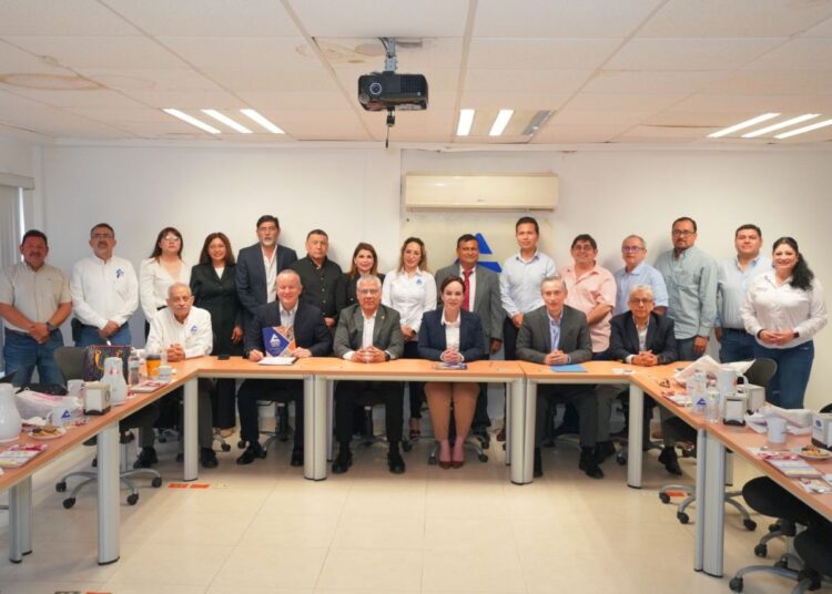 Hoy Nuevo Laredo suena fuerte y voltean a vernos: Carmen Lilia