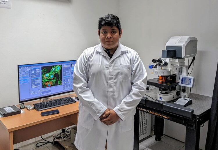 Egresado de la UAT es seleccionado para estudiar el doctorado en Suecia