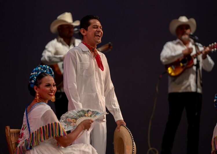 Presenta la UAT con gran éxito su Festival del Día Internacional de la Danza