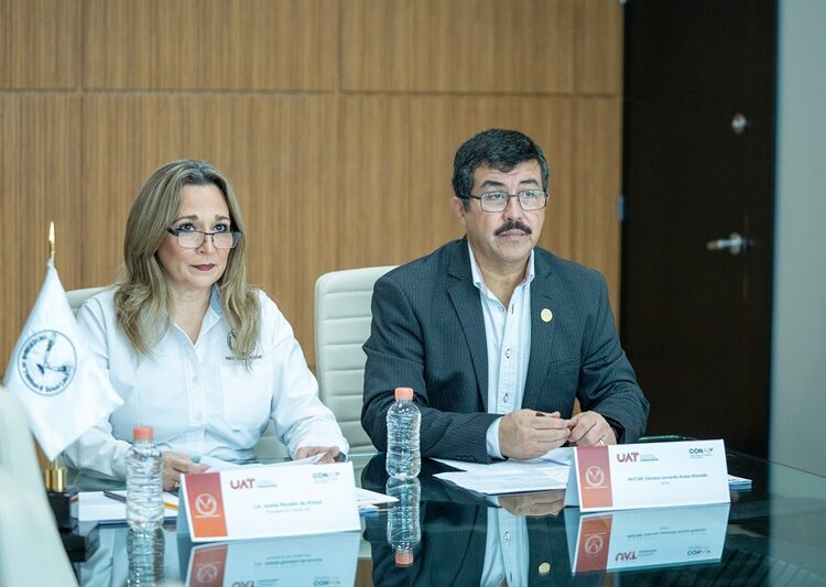 El rector Dámaso Anaya da inicio al proceso para acreditar el CEINA y bibliotecas de la UAT