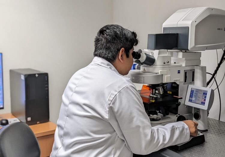 Egresado de la UAT es seleccionado para estudiar el doctorado en Suecia