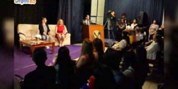 Abordan en la UAT actualidades de la comunicación en la era digital