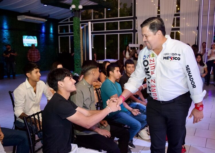 Arturo Núñez convoca a la fuerza de los jóvenes para defender a México y a Tamaulipas