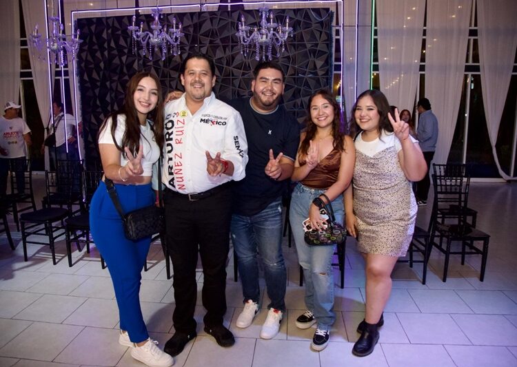 Arturo Núñez convoca a la fuerza de los jóvenes para defender a México y a Tamaulipas