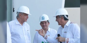 Asegura AMLO presupuesto para concluir hospital de Madero