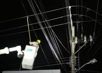 En medio del calor, reportan apagones en Reynosa, Matamoros y Río Bravo