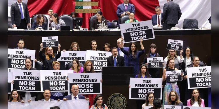 Tramitan amparo contra pensiones