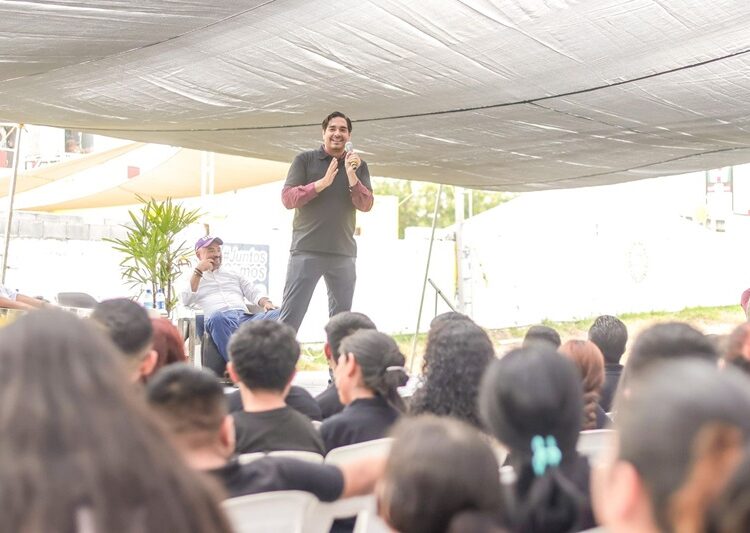 Carlos Peña Ortiz Compromiso con la Juventud Por un Mejor Futuro