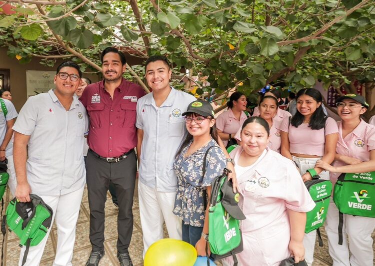 Carlos Peña y Maki Ortiz refuerzan compromisos con la educación