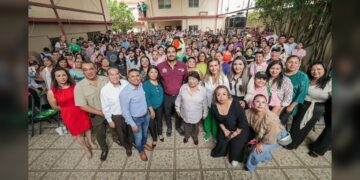 Carlos Peña y Maki Ortiz refuerzan compromisos con la educación