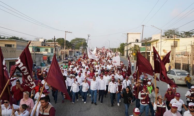 Cierra AMM su campaña rumbo a la reelección ante más de 12 mil personas en Zona Centro de Altamira