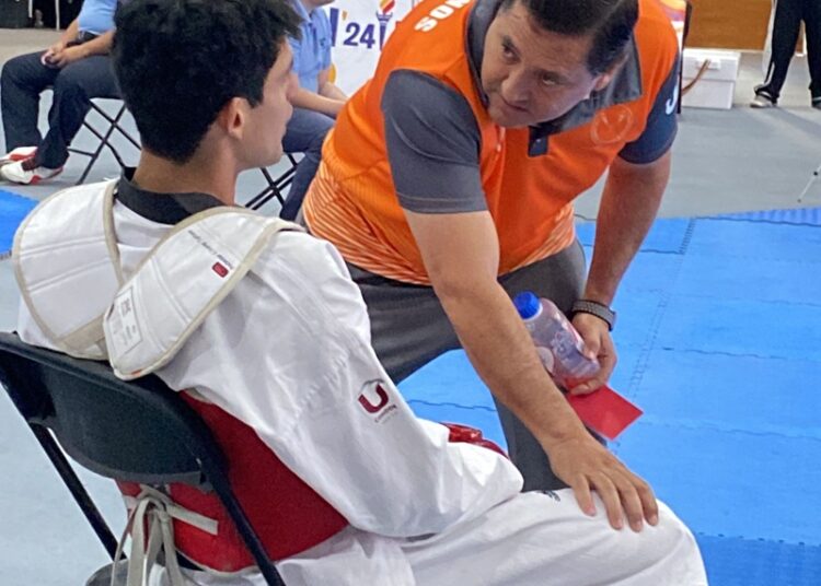 Da “Nacho” Pérez plata en TKD para la UAT