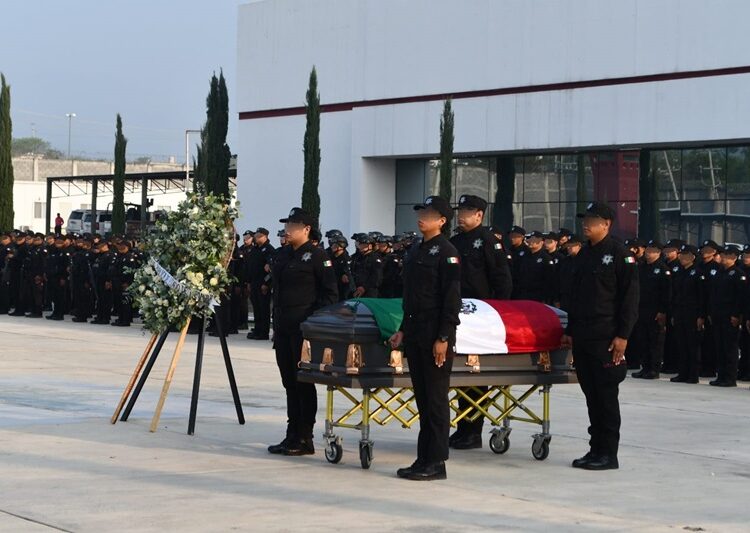 Despide SSPT con honores fúnebres a policía fallecido en cumplimiento del deber