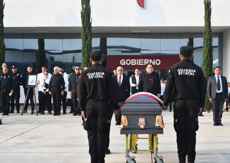 Despide SSPT con honores fúnebres a policía fallecido en cumplimiento del deber