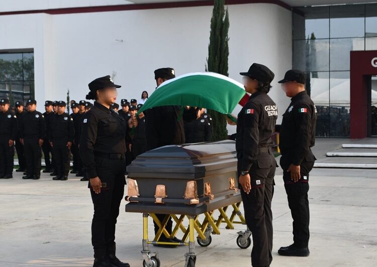Despide SSPT con honores fúnebres a policía fallecido en cumplimiento del deber