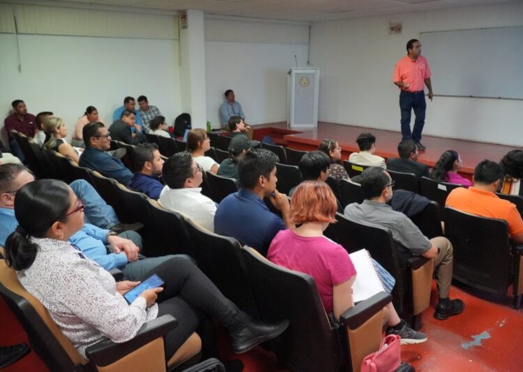 Difunde UAT proyectos de posgrado en áreas de Veterinaria