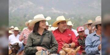 “Eunice Guzmán, invitada de honor en cabalgata por aniversario de Miquihuana”