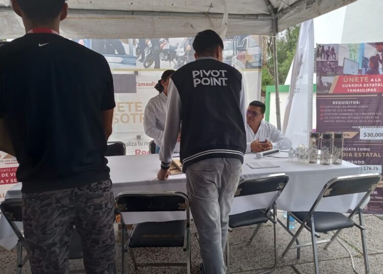 Estudiantes universitarios de NLD muestran interés en pertenecer a la Guardia Estatal