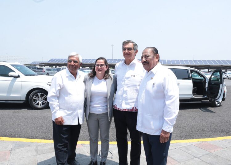 Reconoce Américo labor del magisterio tamaulipeco