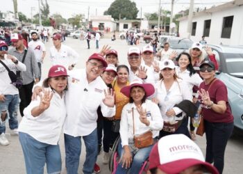 Familias del sector Monte Alto respaldan proyecto de reelección de AMM