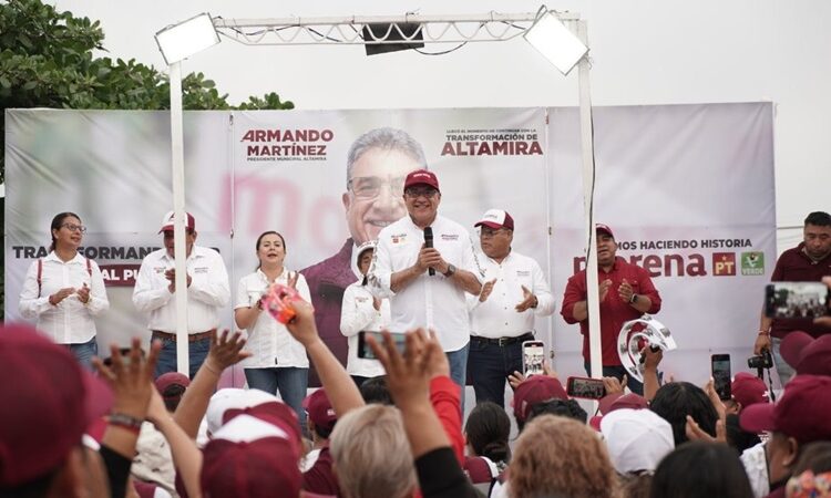 Familias del sector Monte Alto respaldan proyecto de reelección de AMM