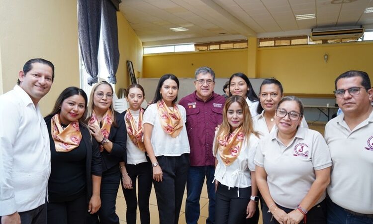 Foros ciudadanos fueron una brújula en campaña de Armando Martínez Manríquez