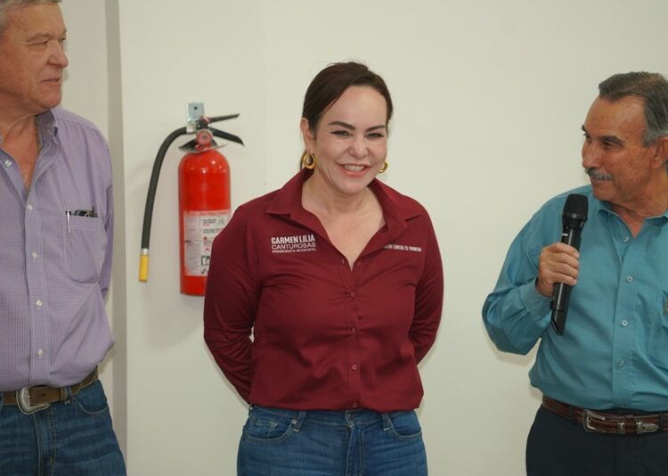 Ganaderos de NLD dan apoyo total a Carmen Lilia Canturosas