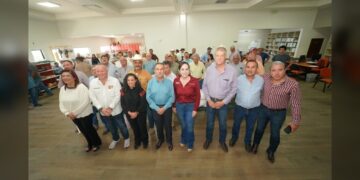 Ganaderos de NLD dan apoyo total a Carmen Lilia Canturosas