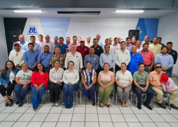 Gestionará Carlos Canturosas más recursos para obra pública y desarrollo de NLD