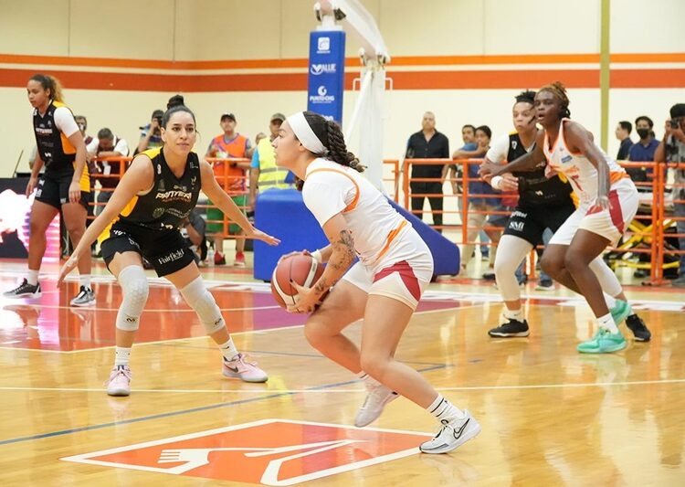 Inaugura Dámaso Anaya la temporada 2024 de la LNBP femenil