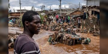 Se eleva a 257 los muertos por las devastadoras inundaciones en Kenia