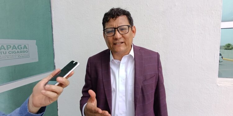 “Escuelas que no tengan agua, deben adelantar fin de cursos o irse a clases virtuales”: Juan Vital