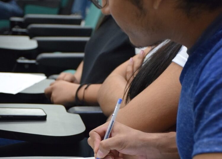 La UAT y Universidad Santo Tomás de Colombia realizan congreso estudiantil de investigación