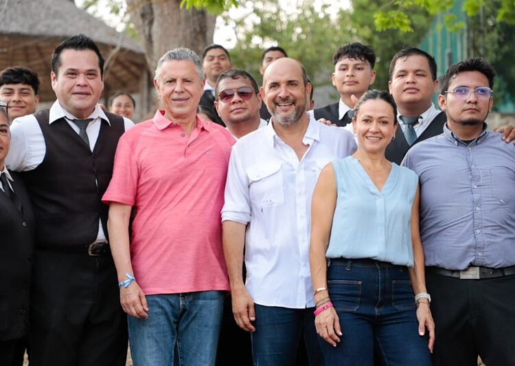 Llama Pepe Schekaibán al voto masivo por los candidatos del PAN-PRI en Tampico