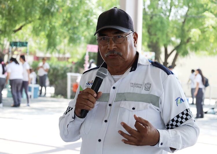 Llevan PC y Tránsito municipal programa de prevención de accidentes al plantel ITACE