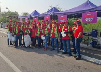 Participa Municipio en mega jornada de limpieza de HEB en río San Marcos