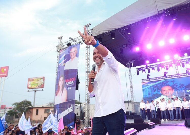 Pepe Schekaibán refrenda su compromiso por Tampico desde el Congreso Local