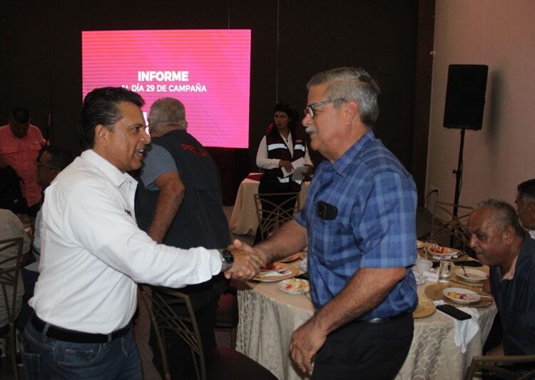 Presenta Lalo Gattás informe de acciones y propuestas de campaña