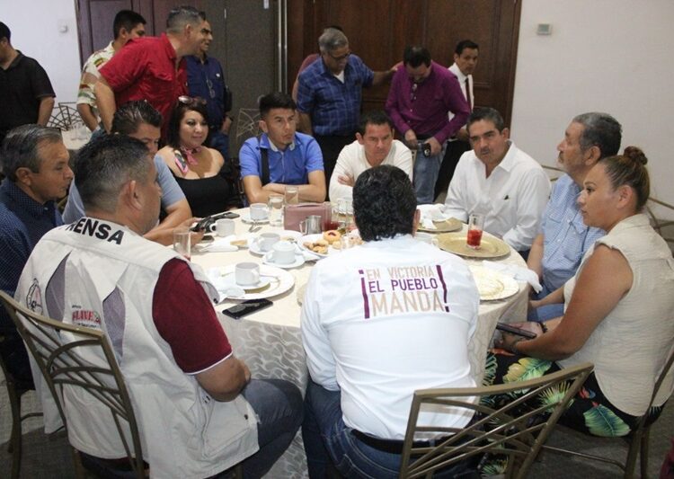 Presenta Lalo Gattás informe de acciones y propuestas de campaña