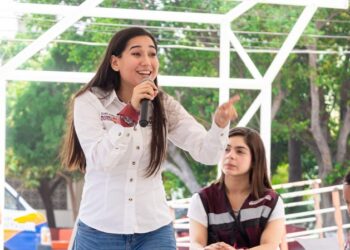 Promueve Katalyna Méndez asambleas vecinales para legislar en Tamaulipas