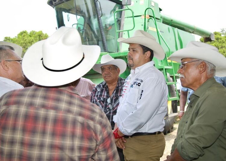 Reafirma Arturo Núñez compromiso con el campo Tamaulipeco: “Nunca más estarán solos”