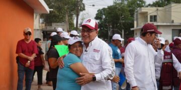 Realiza Armando Martínez Manríquez recorrido por la transformación en el Fracc. El Edén