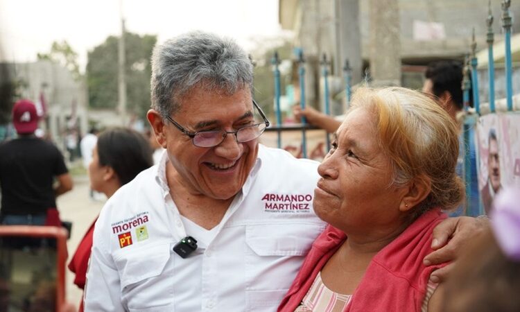 Realiza Armando Martínez Manríquez recorrido por la transformación en el Fracc. El Edén
