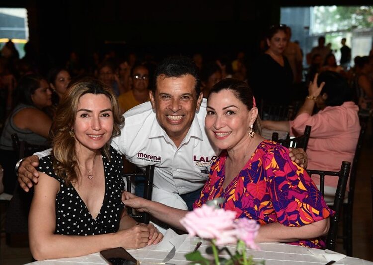 Reconoce Lalo Gattás que las mamás son el principal soporte de la sociedad victorense