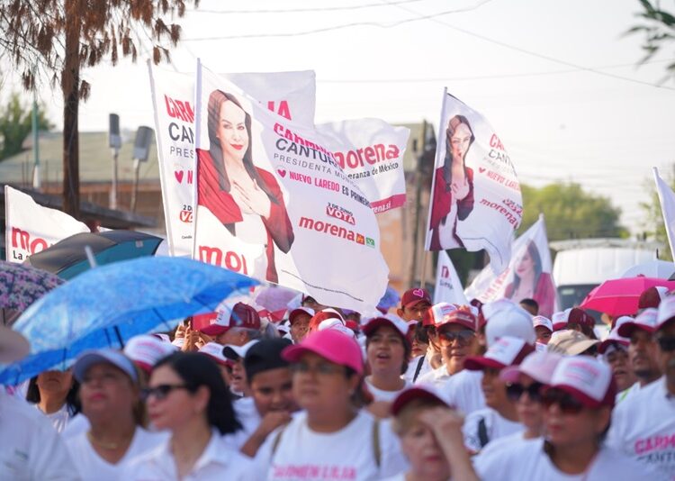 Recorre Carmen Lilia Canturosas junto a Cristabell Zamora y grupo de priístas Colonia Hidalgo